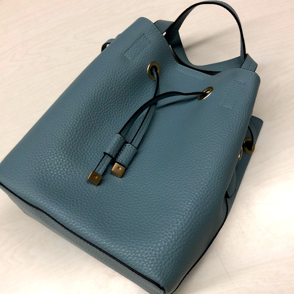 Bucket Bag - Picture 2 of 5